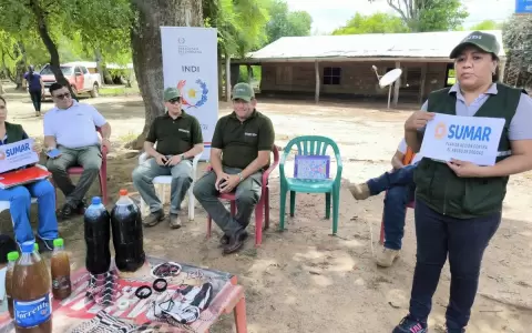 Senador dice que una vez m�s �el Gobierno improvisa y hace propaganda� ahora con Sumar