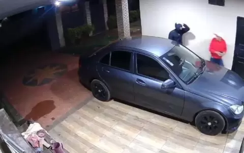 Pareja salta desde el balc�n para escapar de delincuentes en Ciudad del Este