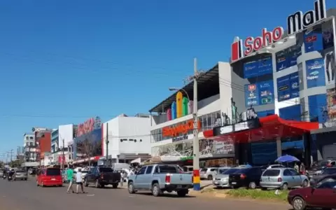 Encarnaci�n recibe cada vez m�s turistas argentinos por compras.