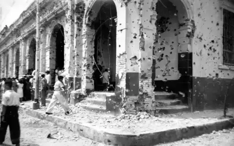 �La vieja dama gris� informa sobre la guerra civil en Paraguay (1947)