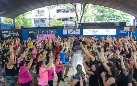 La actividad f�sica y el homenaje a la mujer se unen en una gran masterclass de zumba