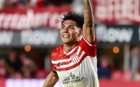Golazo de Santiago Arzamendia para la remontada de Estudiantes