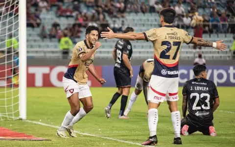 Cerro Porte�o golea en su debut copero y llega motivado al Cl�sico