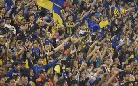 Luque�o vs. Olimpia se mantiene en Itaugu� y con mayor�a auriazul