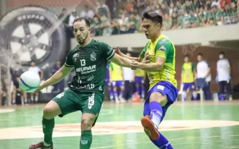Cl�sico del salonismo nacional: Presidente Franco vs Paranaense se enfrentan esta noche