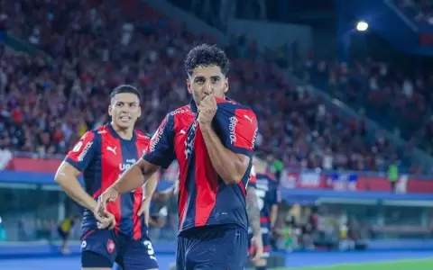Cerro Porte�o recupera la sonrisa ante su rival de barrio