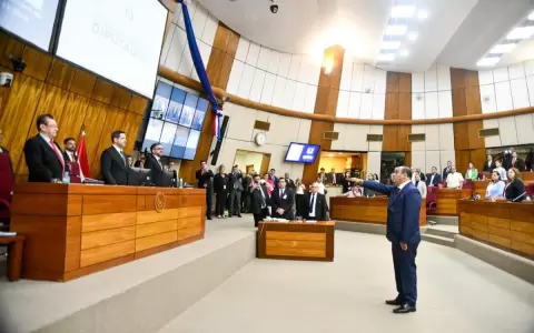 Sa�l Gonz�lez, suplente de Orlando Ar�valo, es denunciado por enriquecimiento il�cito