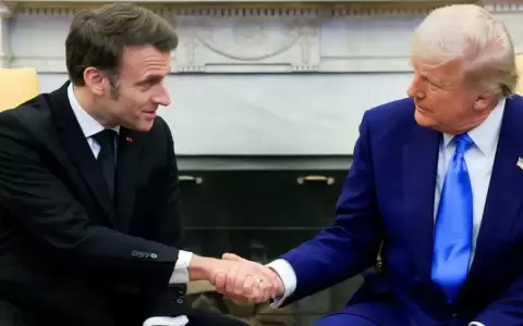 Macron y Trump prometen trabajar juntos por paz en Ucrania