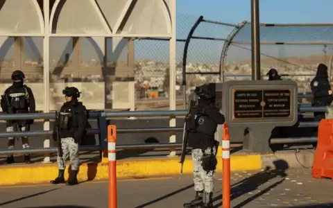 M�xico inicia movilizaci�n de 10 mil militares hacia frontera con EE. UU. para detener tr�fico de fentanilo