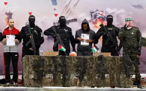 Ham�s libera a otros cinco rehenes israel�es en Gaza