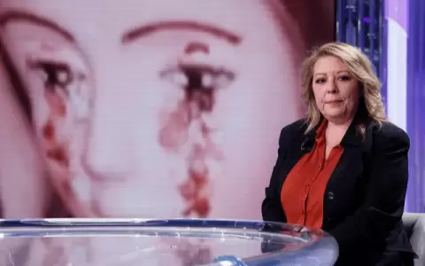 Afirm� que una estatua de la Virgen Mar�a lloraba sangre y ahora podr�a ir a juicio porque el ADN indic� que era de ella