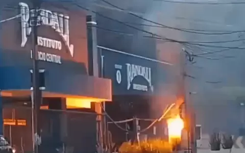 Calor intenso provoc� una serie de explosiones y cortocircuito sobre la Avda. Espa�a