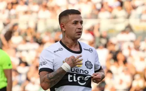 Olimpia vence a Cerro Porte�o y extiende racha en los Cl�sicos