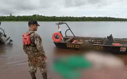 Dos hombres fallecieron tras vuelco de embarcaci�n en medio de la tormenta
