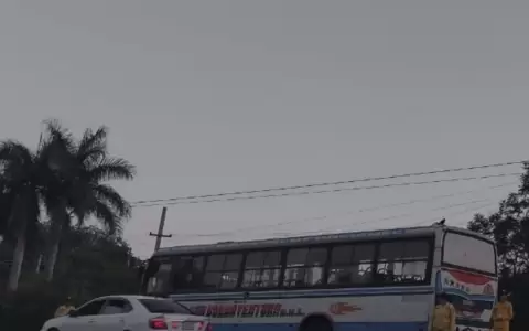 Fot�grafo muere en accidente rutero sobre la PY1