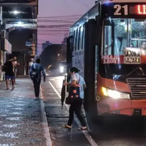 Sindicalistas en pie de guerra por aprobación exprés de la reforma del transporte