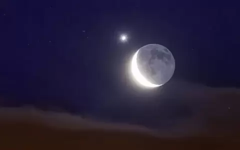 �Cu�l es el planeta que aparece junto a la Luna en cada noche de febrero?