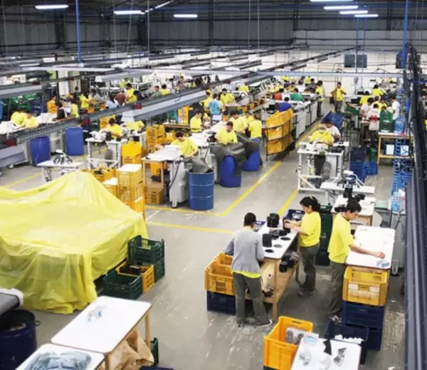 Empresas maquiladoras.