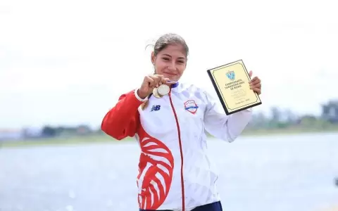 �Medalla de oro para Fiorella Rodr�guez!