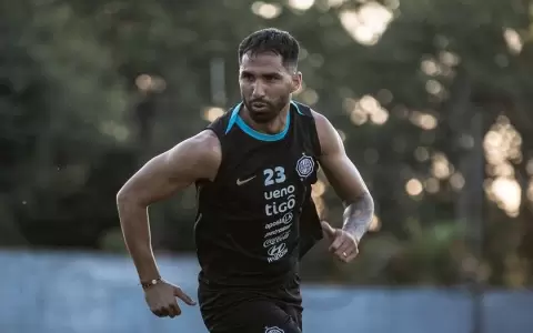 Olimpia: novedades en la lista de Palermo y posible debut de Esp�nola