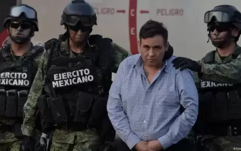 Bajo presiones de Trump, M�xico extradita a narcotraficantes
