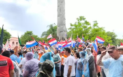 Paraguay en pie: un grito contra la corrupci�n