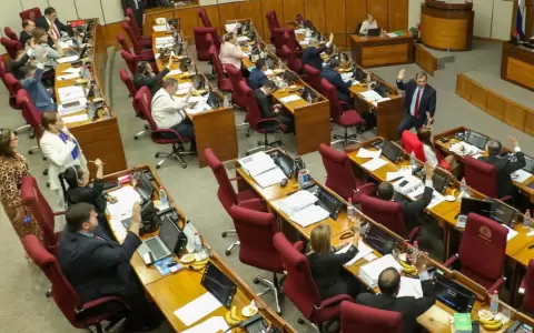 "La narcopol�tica no se ir� con dos d�as de manifestaci�n", afirma Yolanda Paredes