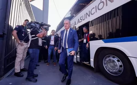 La Albirroja tiene alineaci�n confirmada para enfrentar a Chile