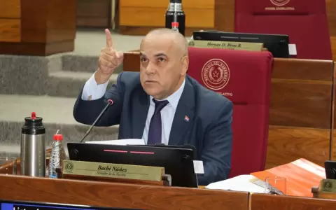 "Pe�a deber�a ser santificado", dice "Bachi" y pide su reelecci�n