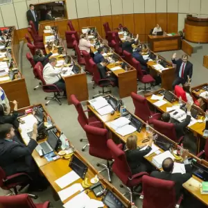 Senadores colorados proh�ben uso el padr�n nacional para concertaciones