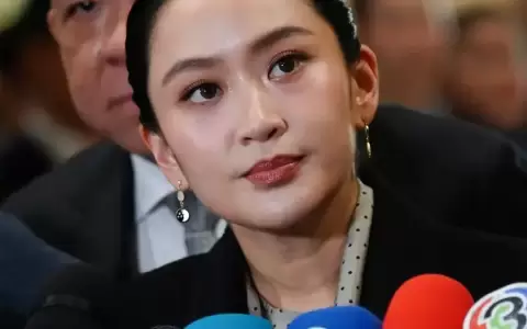 Primera ministra de Tailandia sobrevive a moci�n de censura