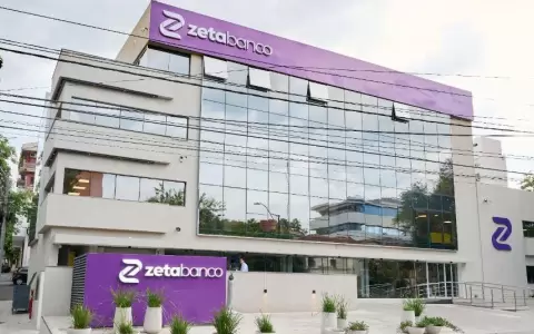 Zeta Banco.