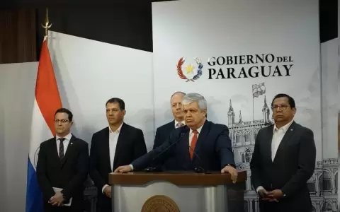 Tras reuni�n con Pe�a: ministros ponen sus cargos a disposici�n