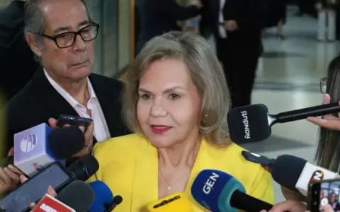 Desafuero de Abdo: Samaniego no acompa�ar� porque considera "una persecuci�n pol�tica"