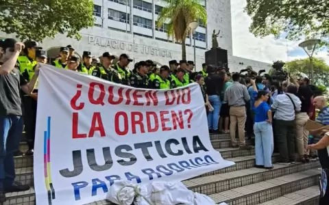 Acto de homenaje y reclamo de justicia para Rodrigo Quintana.