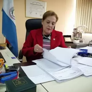 Jueza alarmada por nulidad de orden de detención para abogado: "Es una práctica peligrosa"