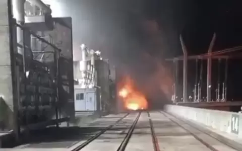 Incendio en la Central Hidroel�ctrica Yacyret�: Explosi�n en la turbina n�mero 12