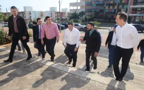 Despu�s de seis a�os: Horacio Cartes sale del pa�s y se dirige a Israel