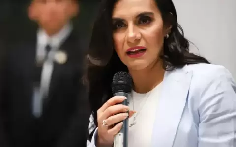 La Justicia electoral de Ecuador suspendi� los derechos de participaci�n pol�tica de la vicepresidenta