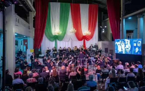 Colegio Dante Alighieri celebra 130 a�os con varias festividades