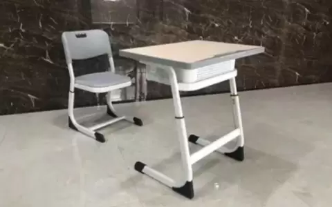 Indignaci�n en metal�rgicos: Itaip� adjudic� licitaci�n de muebles a importadora de frazadas