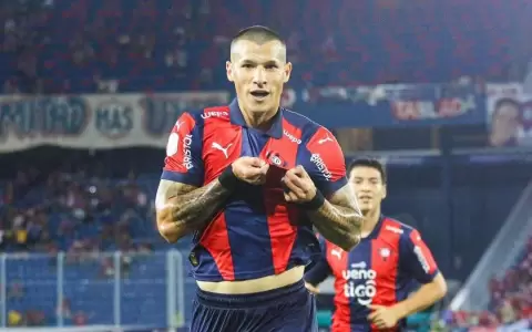 Cerro Porte�o consigue su segunda victoria consecutiva