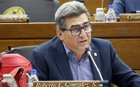 Cierre fiscal del caso Lalo "es prematuro e inadmisible", seg�n diputado