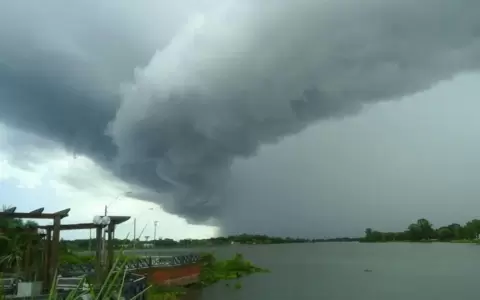 Contin�an condiciones que favorecen el desarrollo de tormentas.