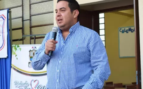 Gobernador de Central lamenta falta de control en Hambre Cero