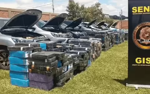 Intervienen 11 comisar�as tras esc�ndalo por supuesta complicidad con el nacrotr�fico