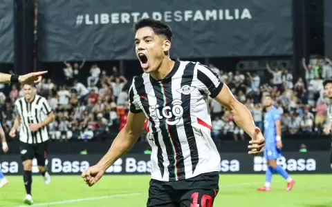 Libertad vence sobre la hora a Olimpia y extiende su ventaja