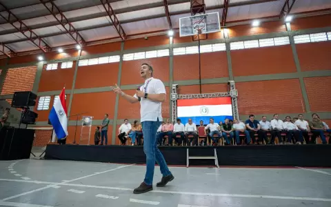 Pe�a dice que su iniciativa de gobierno �molesta a mucha gente�