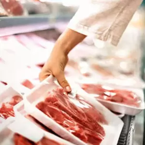 Trabajar todo un d�a para comprar 1 kg de carne