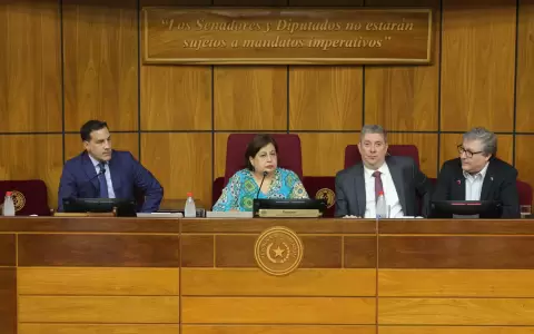 Una mesa de trabajo se llev� a cabo en el Congreso con autoridades del TSJE.